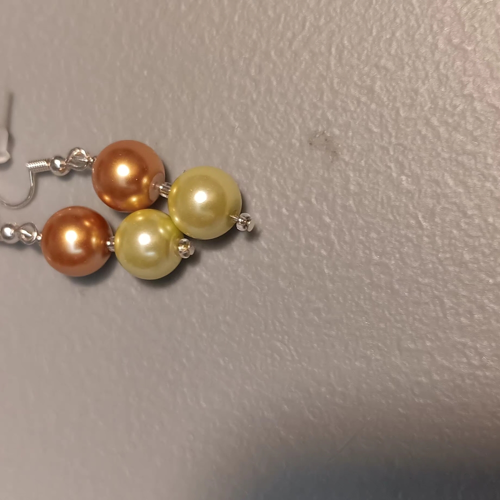 Multicolor Vintage Pearlesque Jewelry Set - Picture 3 of 8